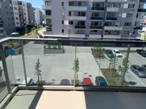 Pronájem bytu 1+kk, Praha - Hloubětín, Laponská, 37 m2