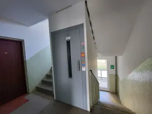 Prodej bytu 2+1, Cheb, Lesní, 52 m2