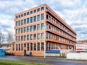 Pronájem bytu 1+kk, Praha, Kolbenova, 33 m2