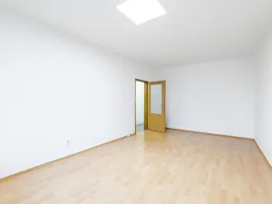 Pronájem bytu 2+1, České Budějovice, Netolická, 47 m2