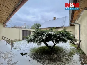 Prodej rodinného domu, Třebařov, 336 m2