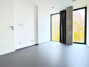 Pronájem bytu 2+kk, Zlín, Štefánikova, 52 m2