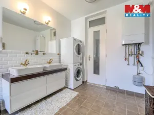 Pronájem bytu 3+1, Plzeň - Jižní Předměstí, Erbenova, 140 m2