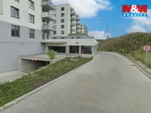 Prodej garážového stání, Praha, Čerpadlová, 33 m2