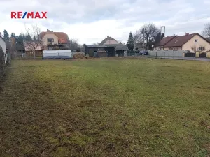 Prodej pozemku pro bydlení, Svojšice, 946 m2