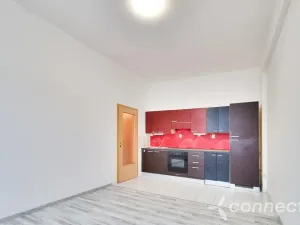 Prodej bytu 2+kk, Zruč nad Sázavou, náměstí Míru, 36 m2