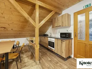 Prodej kanceláře, Račice-Pístovice, 479 m2