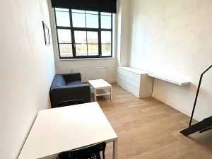 Pronájem bytu 1+kk, Praha - Vysočany, Poděbradská, 29 m2