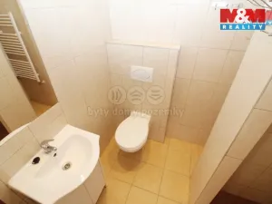 Pronájem bytu 1+kk, Česká Lípa, Pod Holým vrchem, 38 m2