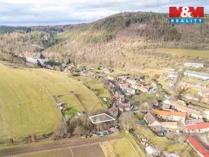 Prodej louky, Hředle, 234 m2