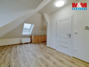 Prodej činžovního domu, Luby, Revoluční, 218 m2