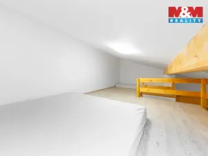 Prodej bytu 2+kk, Mikulov, Koněvova, 36 m2