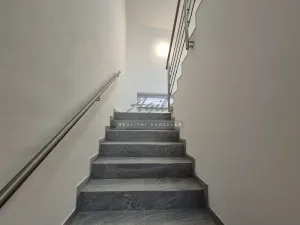 Pronájem kanceláře, Šlapanice, 293 m2