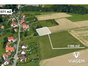 Prodej podílu pozemku pro bydlení, Závišice, 1185 m2