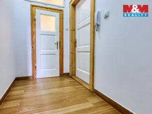 Pronájem bytu 1+1, Klatovy - Klatovy II, Masarykova, 43 m2