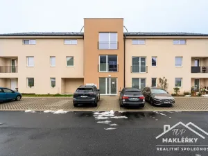 Pronájem bytu 1+kk, Uhlířské Janovice, Hrnčířská, 30 m2