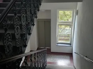 Pronájem bytu 2+kk, Praha - Holešovice, Letohradská, 48 m2