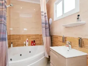 Prodej vily, Adeje, Španělsko, 186 m2