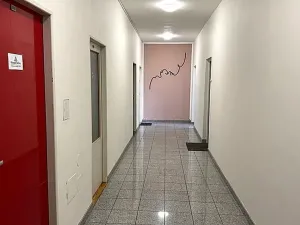 Pronájem kanceláře, Brno, Husova, 69 m2