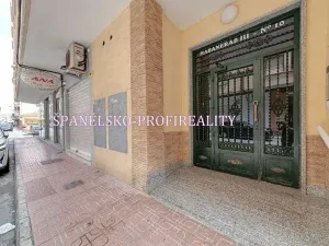 Prodej bytu 4+kk, Torrevieja, Španělsko, 75 m2