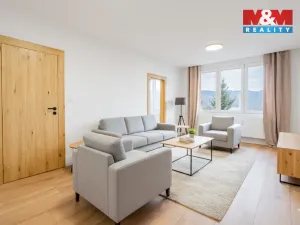 Prodej bytu 2+1, Český Krumlov - Plešivec, Sídliště Plešivec, 57 m2
