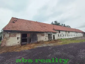 Prodej zemědělského objektu, Dolní Chvatliny, 1691 m2