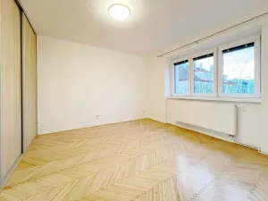 Pronájem bytu 3+1, Praha - Ruzyně, Stochovská, 58 m2