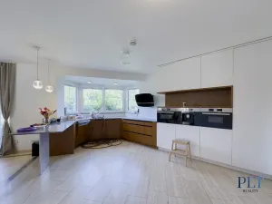 Prodej vily, Babice, Starobabická, 728 m2