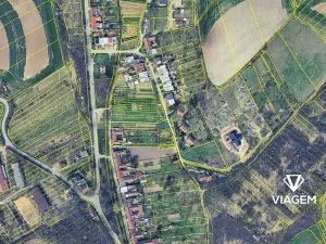 Prodej zahrady, Milešovice, 165 m2