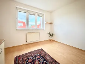 Pronájem bytu 1+1, Odolena Voda, Náměstí Vítězslava Hálka, 37 m2