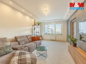 Prodej bytu 3+1, Praha - Letňany, Křivoklátská, 66 m2