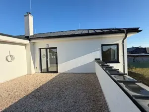 Prodej vily, Sulice, Na Okruhu, 365 m2