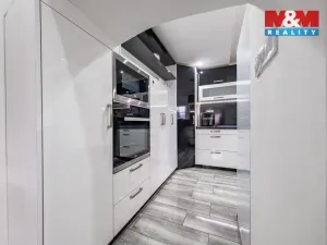 Prodej rodinného domu, Okounov, 197 m2