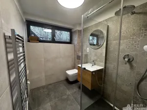 Pronájem bytu 2+kk, Jesenice, Hlavní, 42 m2