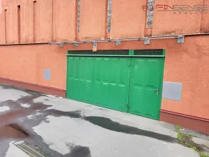 Pronájem garáže, Kladno, Bellevue, 17 m2