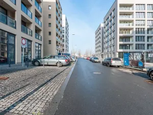 Pronájem obchodního prostoru, Praha - Karlín, U Mlýnského kanálu, 54 m2