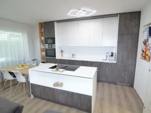 Prodej rodinného domu, Vestec, Vrbová, 153 m2