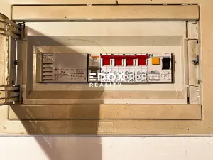 Prodej bytu 1+kk, Králův Dvůr, Plzeňská, 26 m2