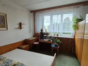 Pronájem bytu 2+1, Hrádek, 1. máje, 60 m2