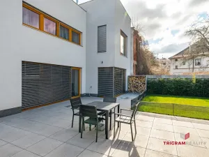 Pronájem bytu 1+kk, Hradec Králové - Pražské Předměstí, Želivského, 39 m2