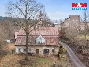 Prodej rodinného domu, Machov, 268 m2