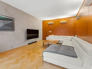 Prodej rodinného domu, Praha - Kyje, 200 m2