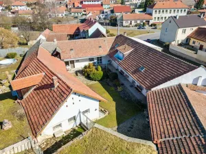 Prodej vícegeneračního domu, Nová Ves, 217 m2