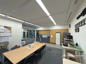 Pronájem kanceláře, Brno, Moravské náměstí, 403 m2