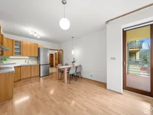 Pronájem bytu 2+kk, Praha - Bohnice, Ústavní, 59 m2