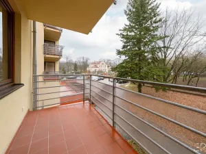 Pronájem bytu 2+kk, Praha - Bohnice, Ústavní, 59 m2
