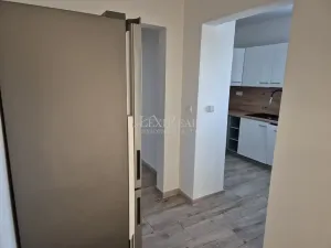 Pronájem bytu 3+1, Sluhy, 84 m2