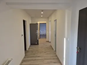 Pronájem bytu 3+1, Sluhy, 84 m2