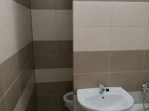 Pronájem bytu 2+kk, Pardubice, Lonkova, 55 m2