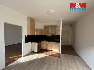 Pronájem bytu 1+1, Ústí nad Labem - Střekov, Tolstého, 37 m2